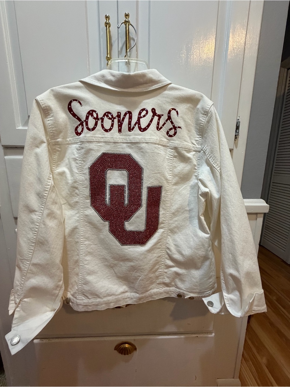 Oklahoma Sooners hand painted one of a kind denim jacket White/Red Rhinestone L